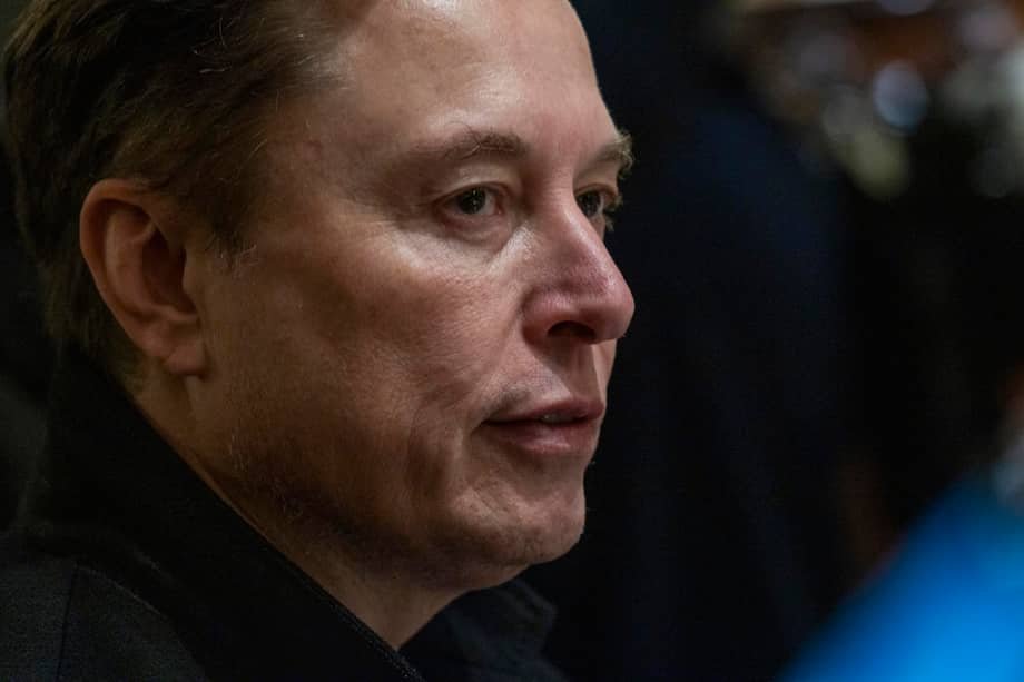Elon Musk observed while meeting with the White House office in Washington. 