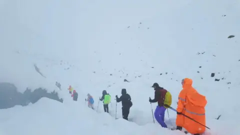 Reuters Line Treker on the road covered with snow