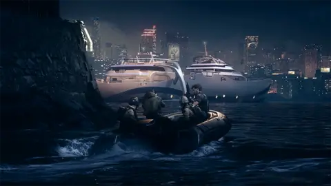 Activision's screenshot shows a squad of four soldiers in a small boat approaching a large yacht. In the background we see the night skyline of the city lined with skyscrapers.