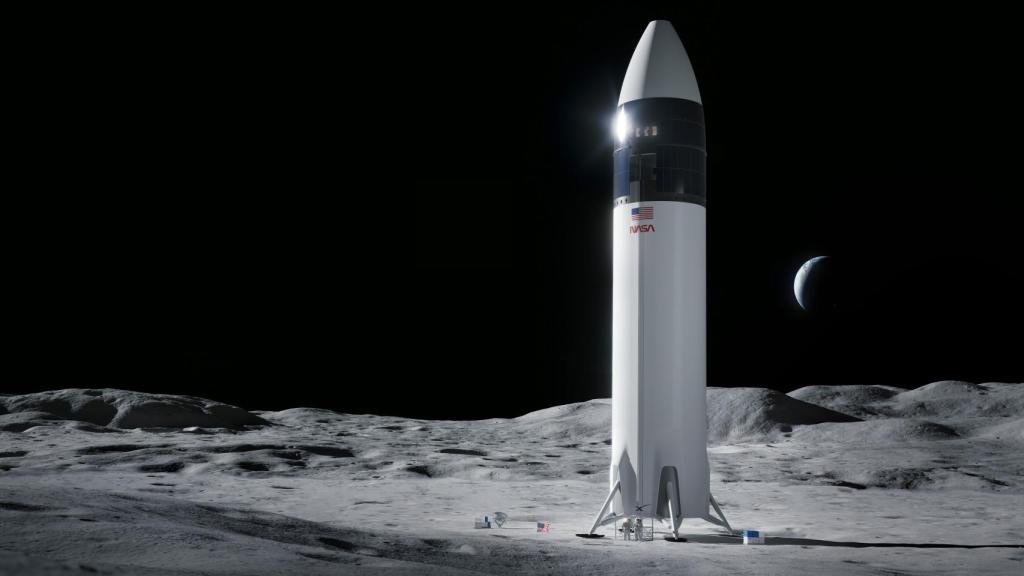 Lunar vehicle based on the starship on Artemis III