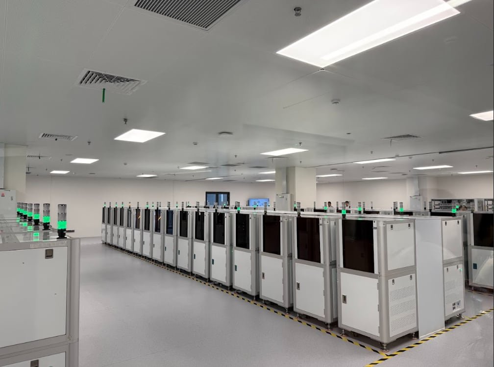 The brand manages to produce up to 3,000 cell phones per day. (Photo: Oppo)