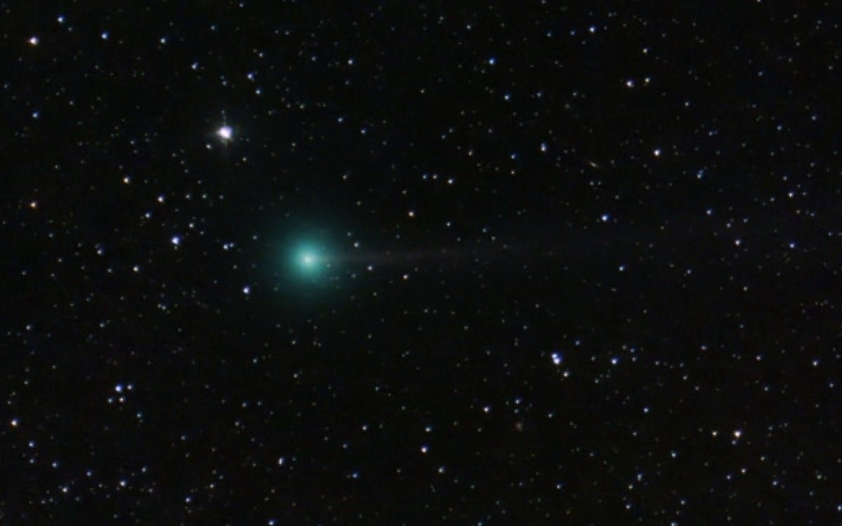 The discovery occurred at a distance where ice cannot melt, challenging theories about the behavior of comets. (Credit photo: Dan Bartlett/NASA/AFP)