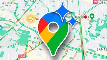 Google Maps reopens itself