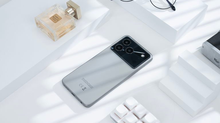 DOOGEE N56 Plus, when thinness and long battery life are combined in a smartphone